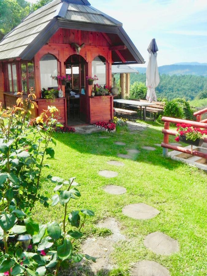 Holiday Home Captain'S Village Sljivovica  Bagian luar foto